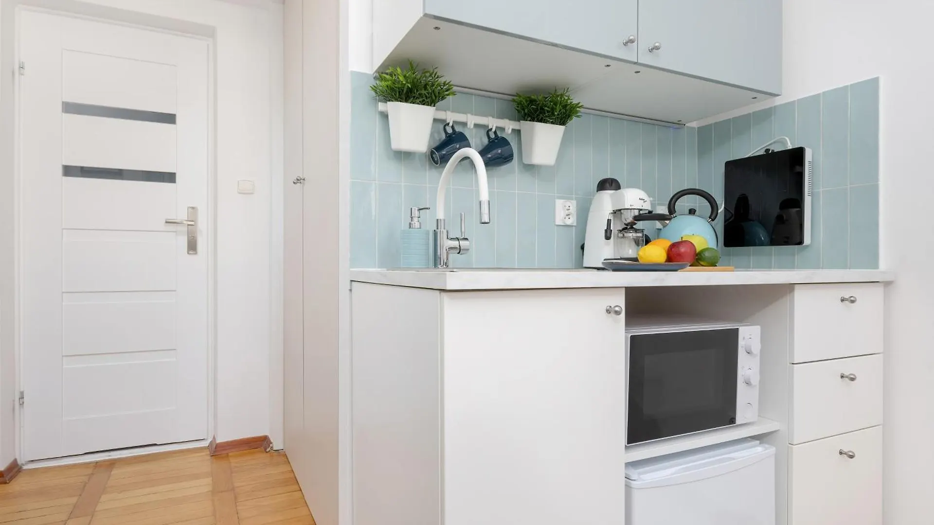 J&W Apartments Studio Solidarnosci Warszawa Polska